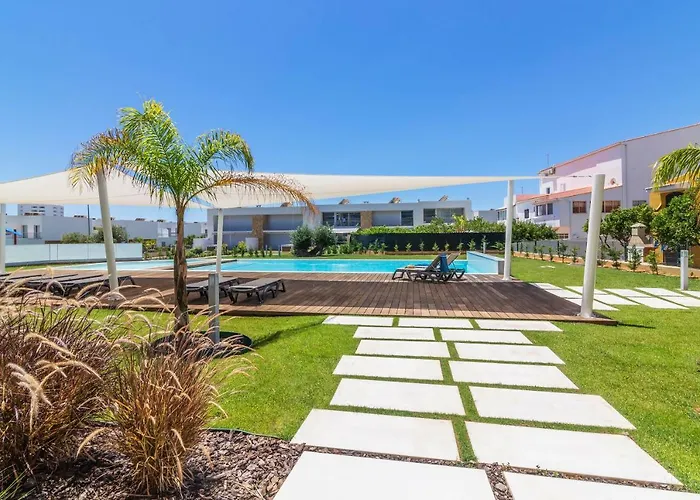 Garden Design Apartment *